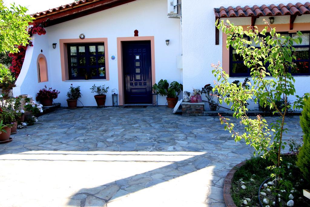 Katerina'S Bungalows Rovies Exteriér fotografie